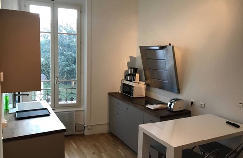 Zola - Pressense Apartment | Appartement Lyon - Villeurbanne