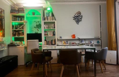 Les Puces de Saint-Ouen Apartment | Appartement - Maire de St Ouen - Jeux Olympiques 5 personnes