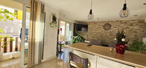 Pasteur Apartment | Appartement moderne à Nice, 50 m² avec balcon