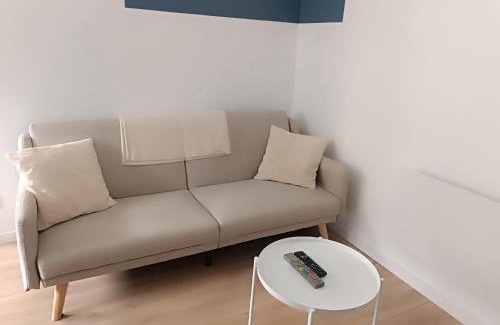 Vittel Apartment | Appartement moderne et bohème