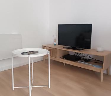 Vittel Apartment | Appartement moderne et bohème