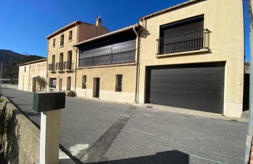 Cases-de-Pene Apartment | Appartement neuf tout confort, climatisé, parking privé et wifi