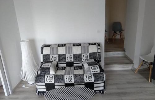 Cases-de-Pene Apartment | Appartement neuf tout confort, climatisé, parking privé et wifi