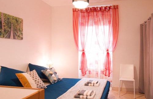 Saint-Serge Apartment | Appartement quartier NEY 3 personnes