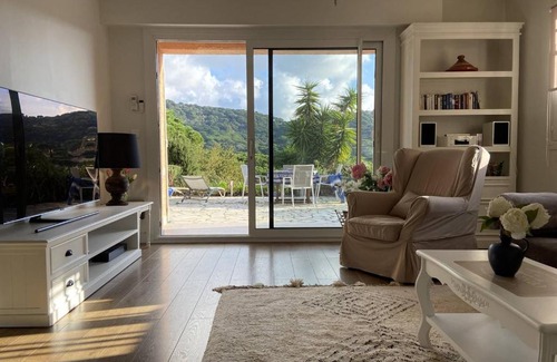 La Croix-Valmer Apartment | Appartement Rénové avec Jardin à 1.2km de la Plage de Gigaro, La Croix-Valmer - FR-1-726-23
