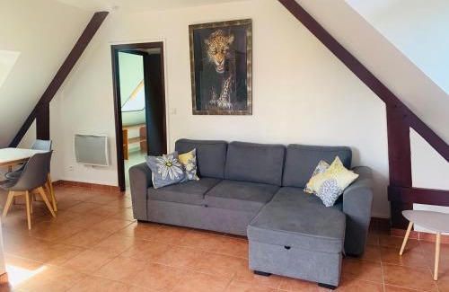Saint-Briac-sur-Mer Apartment | Appartement situé prés des plages et du golf