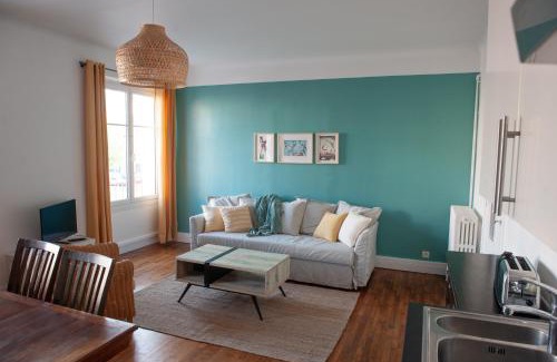 Rive Droite Apartment | Appartement spacieux avec balcon et parking