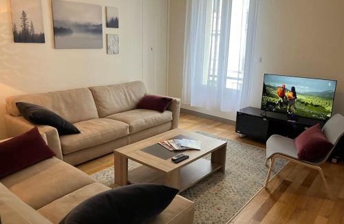 Vendome Apartment | Appartement spacieux en centre ville