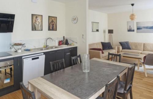 Vendome Apartment | Appartement spacieux en centre ville