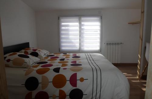 La Roche-sur-Yon Apartment | Appartement T2, au calme.