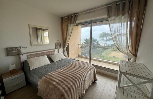 Arcachon Apartment | Appartement T2 bis avec balcon, parking et WIFI à Arcachon - FR-1-374-199