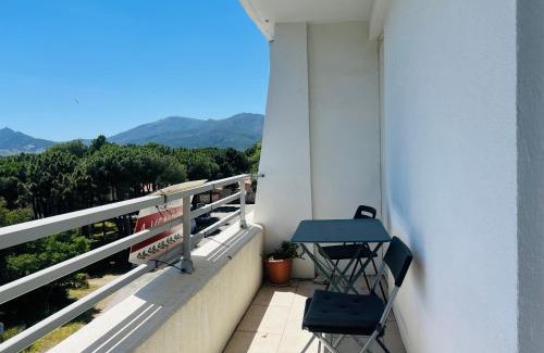 Argeles Plage Apartment | Appartement T2 Cabine - Balcon - Près de la plage - FR-1-309-513