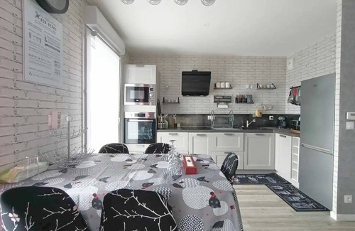 Trappes Apartment | Appartement T4 Haut Standing ~ La Rose des Yvelines ~