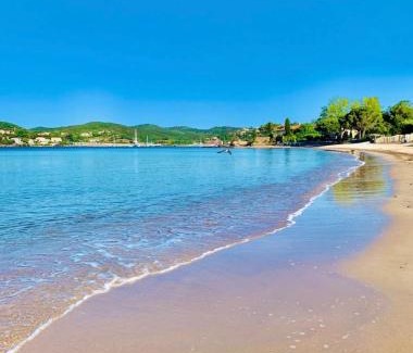 Agay Apartment | Appartement unique - 6 personnes - Clim Terrasse Parking Plages