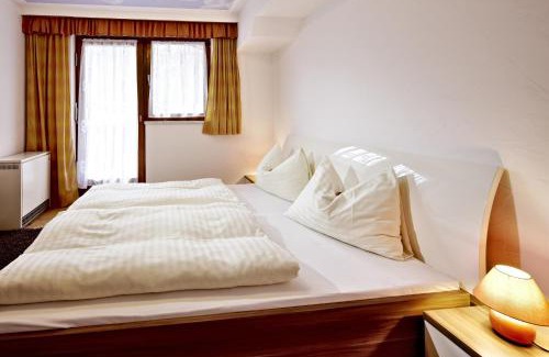Schonbach Apartment | Apparthotel AlpenChalet