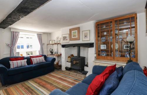 Burton Bradstock House | Apple Tree Cottage