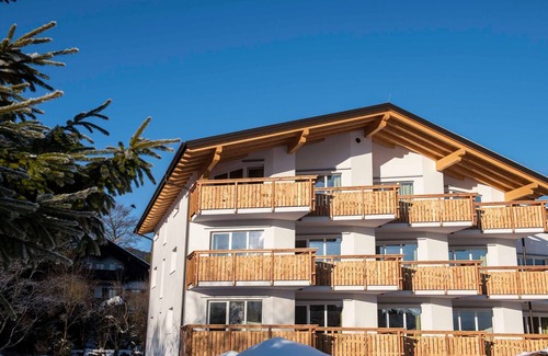 Bad Wiessee House | Apple tree - Schnitzer's Dahoam