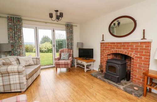 Boraston House | Applecroft