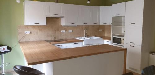 Tourbes Apartment | Appt 75m2 terrasse 12m2