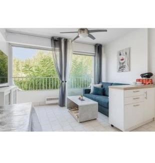 Le Couchant Apartment | Appt LGM, au couchant, piscine, 300m plage