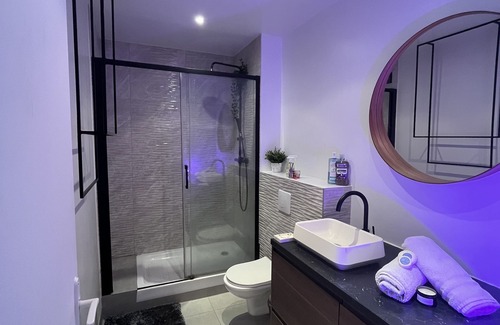 La Garenne-Colombes Apartment | Apt Cosy Pour 3, Très Équipé - A 10mn des Galeries Lafayette !