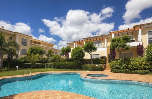 Porto de Mos Apartment | Apt. Del Rey, with pool, private garden & near the beach
