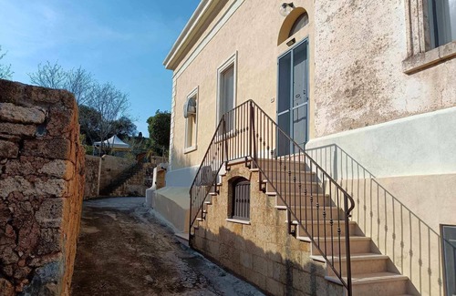 Porto Tricase House | Apt Maria - Villa Risolo by Love Sud