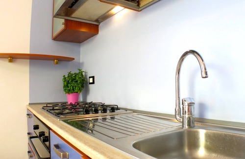 Varigotti Apartment | Apt seaview with garden and private parking.