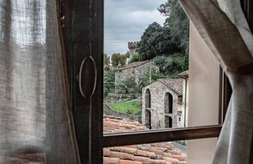 Vicopisano Apartment | Apt. THE CAPTAIN - "Brunelleschi Manor" Medieval Apartments Resort