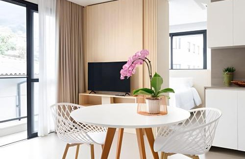 Agronomica Apartment | Apto próximo ao shopping Beira Mar Florianópolis