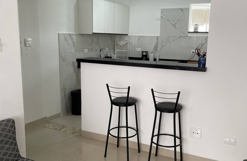 Jose Menino Apartment | Apto Super Confortável, em Santos, Garagem Privativa, 70 mts da Praia, Tudo Novo