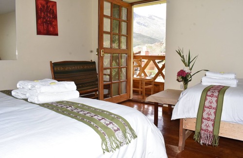 Ollantaytambo Bed & Breakfast | Apu Lodge B&B