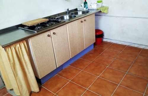 El Bosque House | AR Manantial de los Cañitos: Annex apartments w/own entrance, kitchen, bathroom