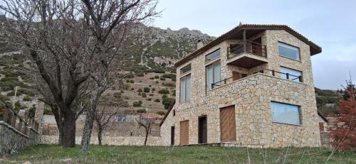 Distomo-Arachova-Antikyra House | Arachova houses-Τερψη
