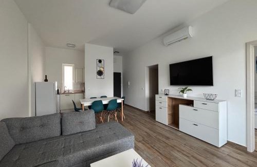 Balatonalmadi Apartment | Aranyhíd Deluxe Apartman