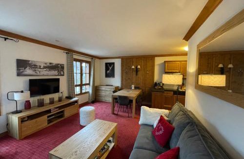 Arc-1950 Apartment | Arc 1950 - Appt 2CH - 6 pers - Rés 5* luxe - Piscine, sauna, hamman, jacuzzi - Classé 5 cristaux Paradiski