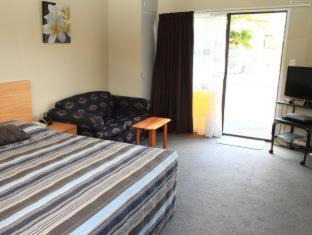 Tahunanui Hotel | Arcadia Motel