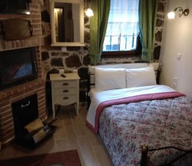 Aghios Athanasios Hotel | Archontiko Koziakas