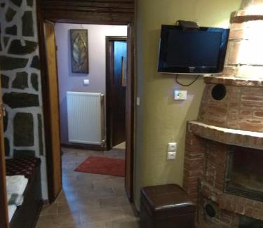 Aghios Athanasios Hotel | Archontiko Koziakas