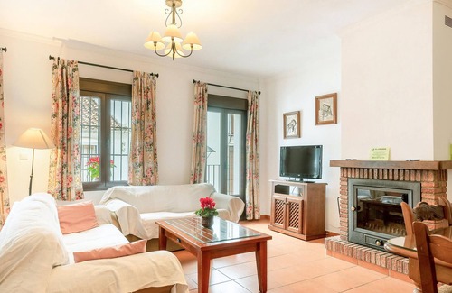 Grazalema House | Are you dreaming of a relaxing vacation in an Andalusian village? Then this vacation home might be t