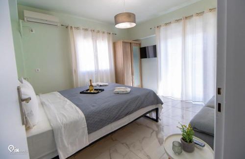 Aigaleo Apartment | 'Ariadni' Elegant Residence