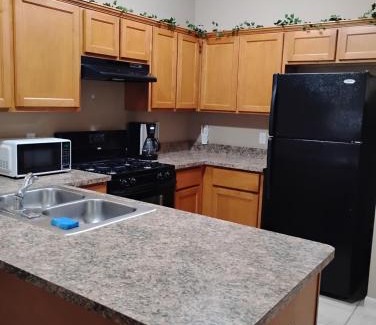 Armada Apartment | Armada Corners 23093