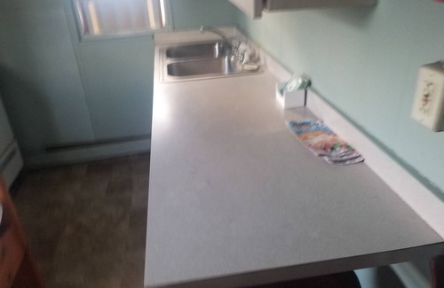 Wildwood House | ArmaniManorRustic2UnitsJust2.5BlocksToBoards420Friendly22Prom/SeniorWksUnder25ok