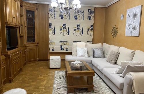 Astorga Apartment | Army Deluxe