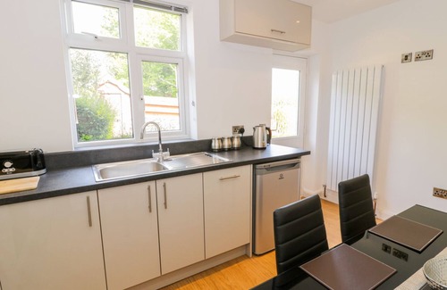 Dolgellau House | ARNANT, family friendly, character holiday cottage in Dolgellau