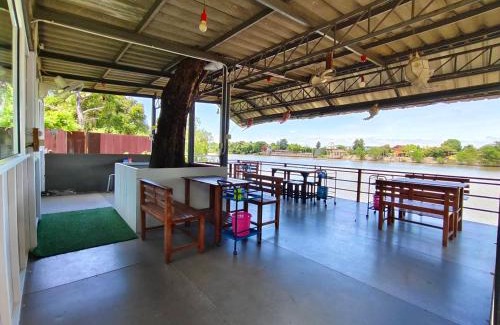 Ratchaburi House | Aroonsri Thara