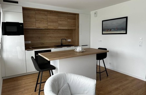 Arradon Apartment | Arradon Golfe du Morbihan apartment 2 Rooms Terrace.