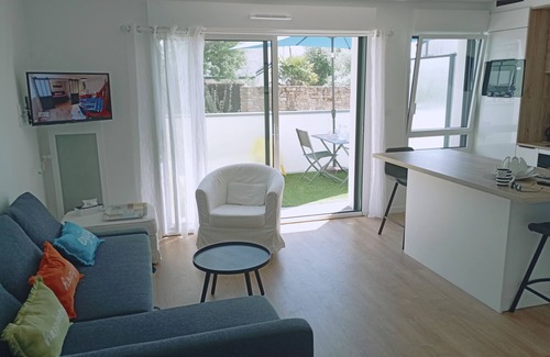 Arradon Apartment | Arradon Golfe du Morbihan apartment 2 Rooms Terrace.
