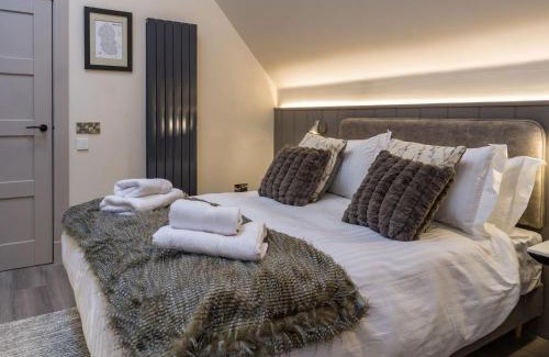 Isle of Arran House | Arran Shores Luxury Shorefront Penthouse Suite 13