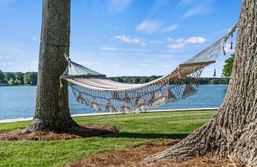 Barium Springs House | Array of Views